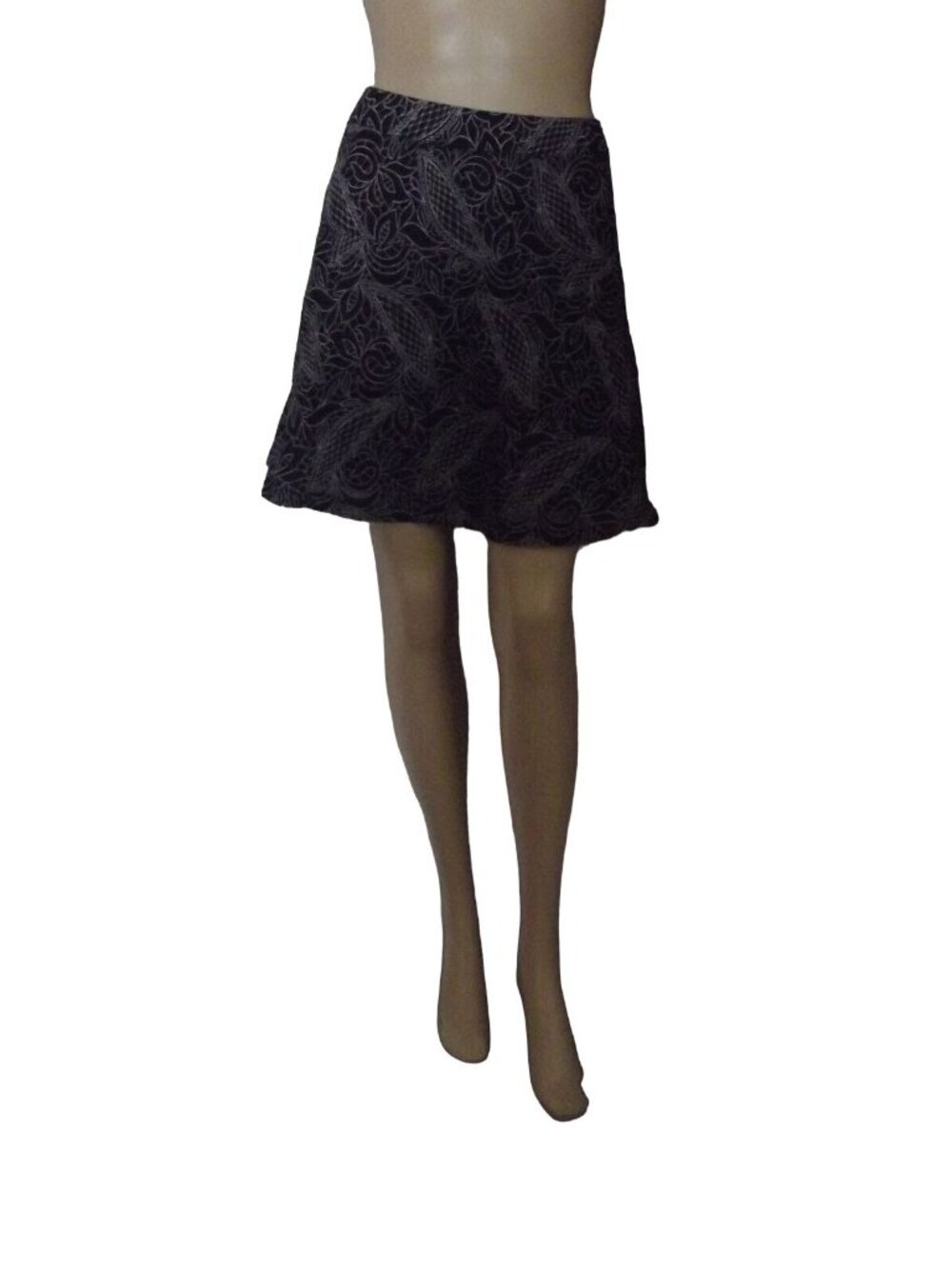 New York & Company Skirt Womens Size 2 Black White Lace Cut-Out Mini A-Line